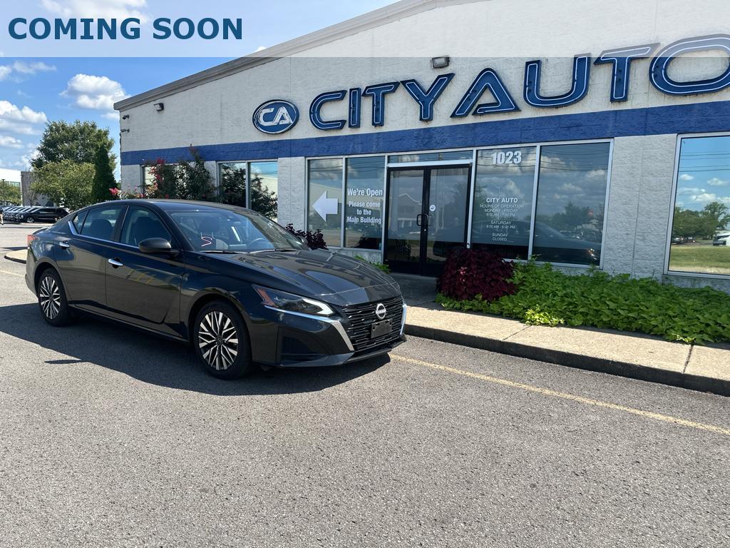 Vehicle photo 1
