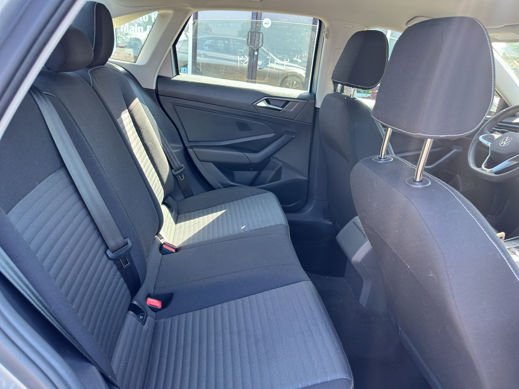 Used 2025 Volkswagen Jetta Sedan