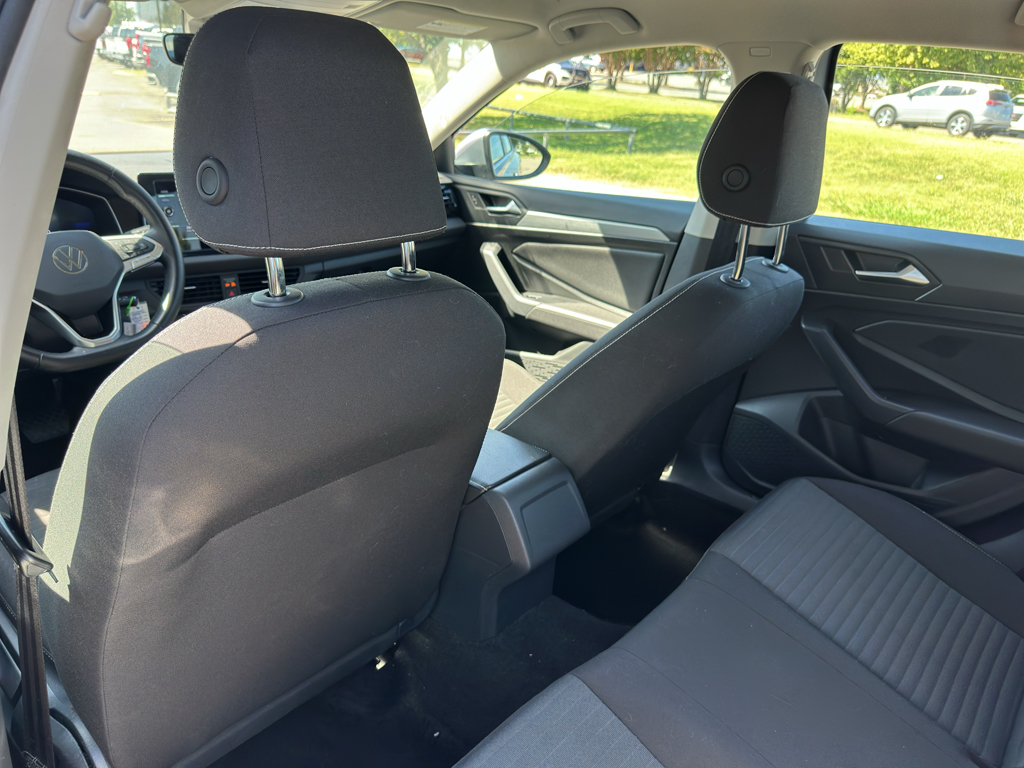 Used 2025 Volkswagen Jetta Sedan
