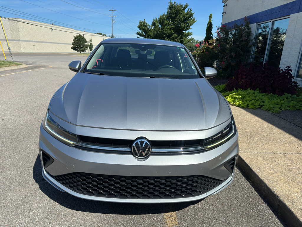Used 2025 Volkswagen Jetta Sedan