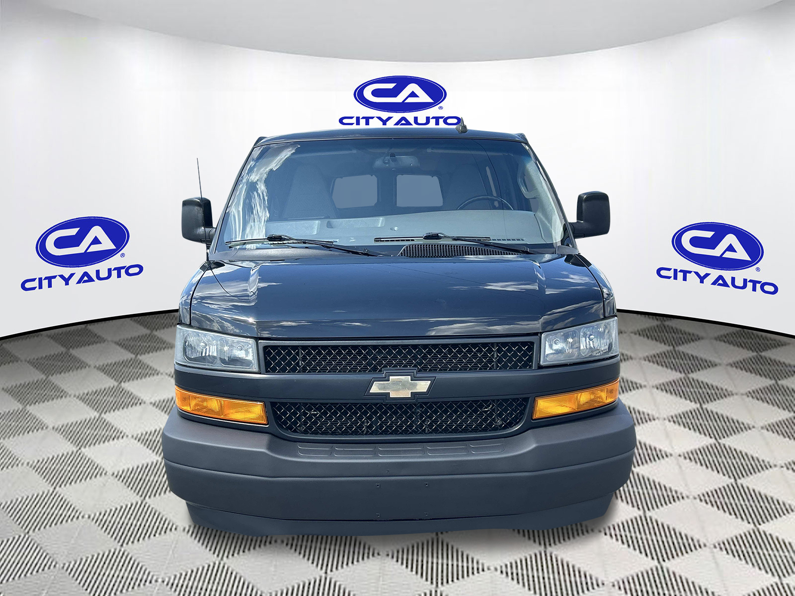 Used 2019 Chevrolet Express 3500 Van