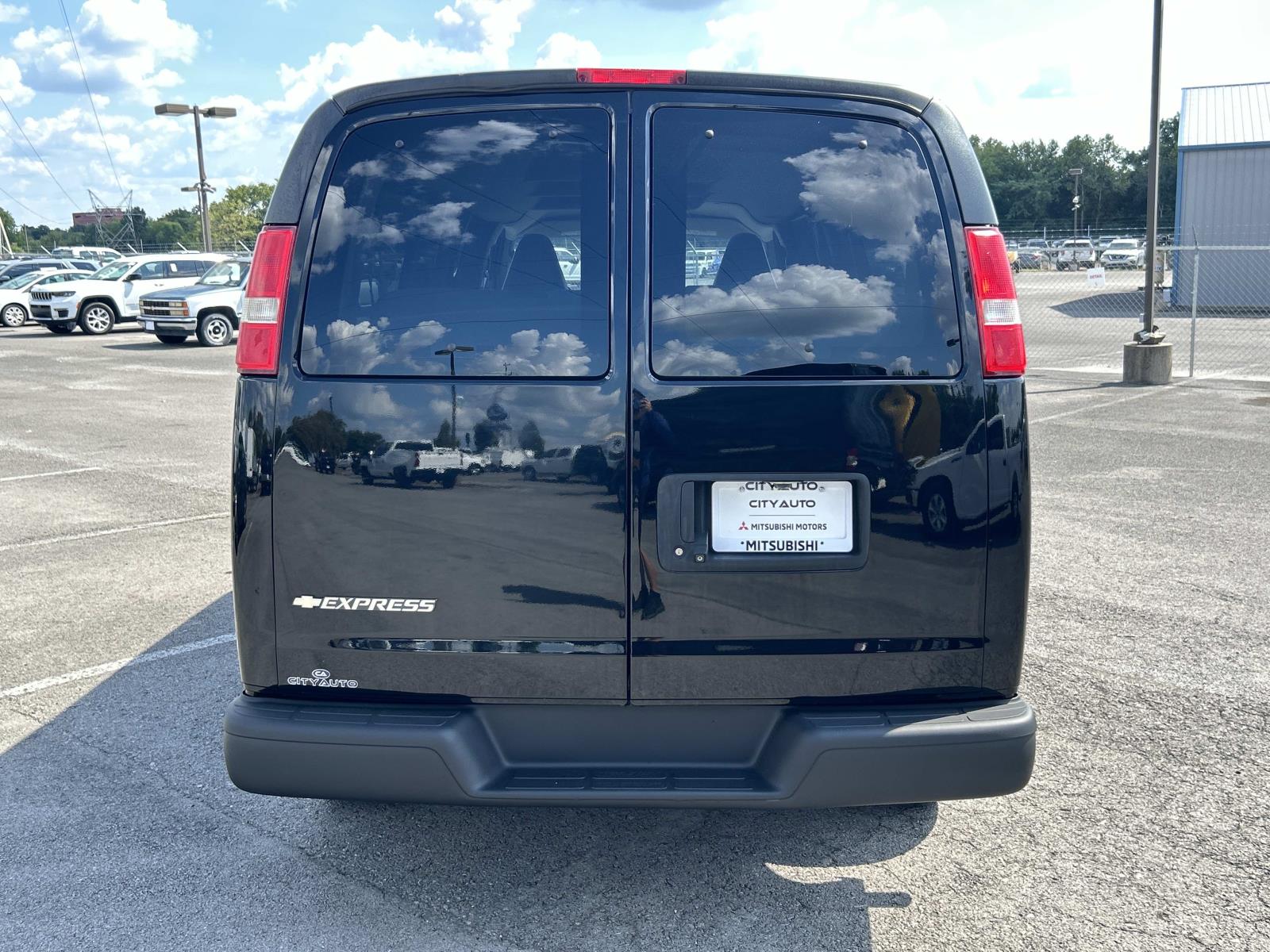 Used 2019 Chevrolet Express 3500 Van