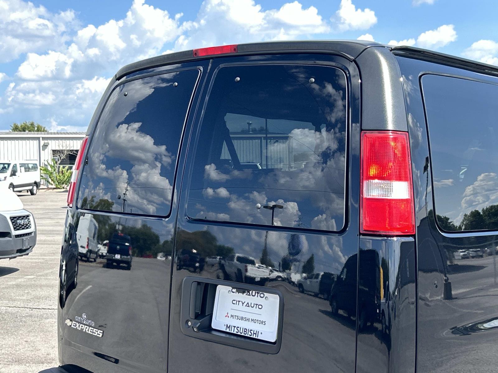 Used 2019 Chevrolet Express 3500 Van