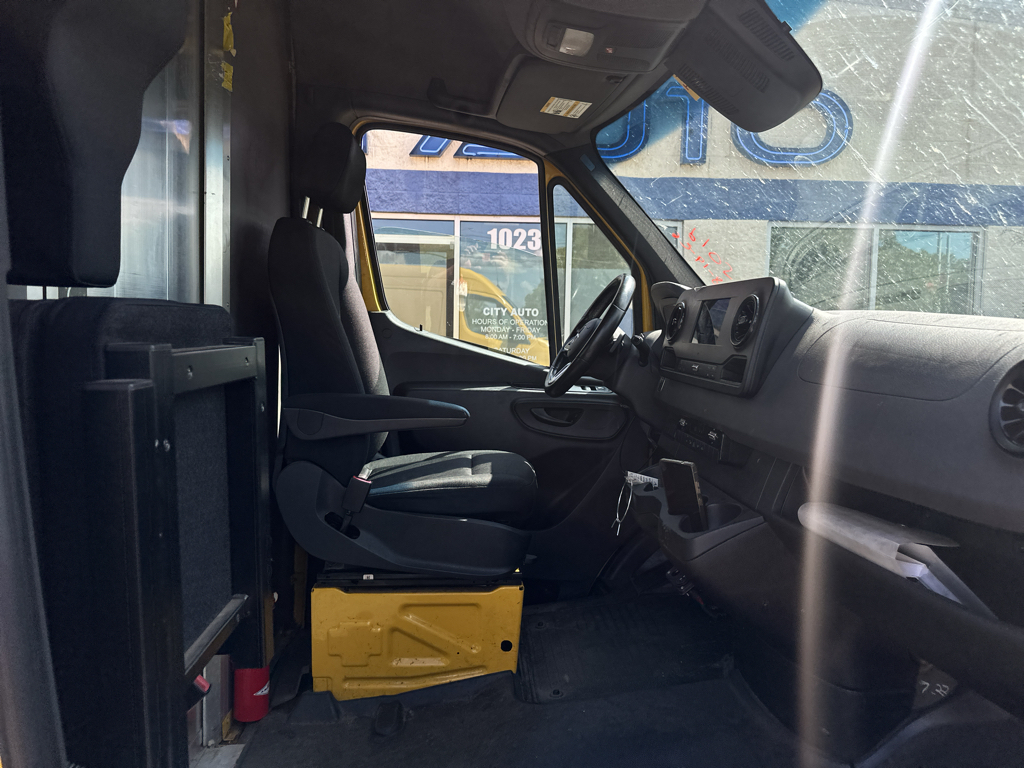 Used 2021 Mercedes-benz Sprinter 2500 Van