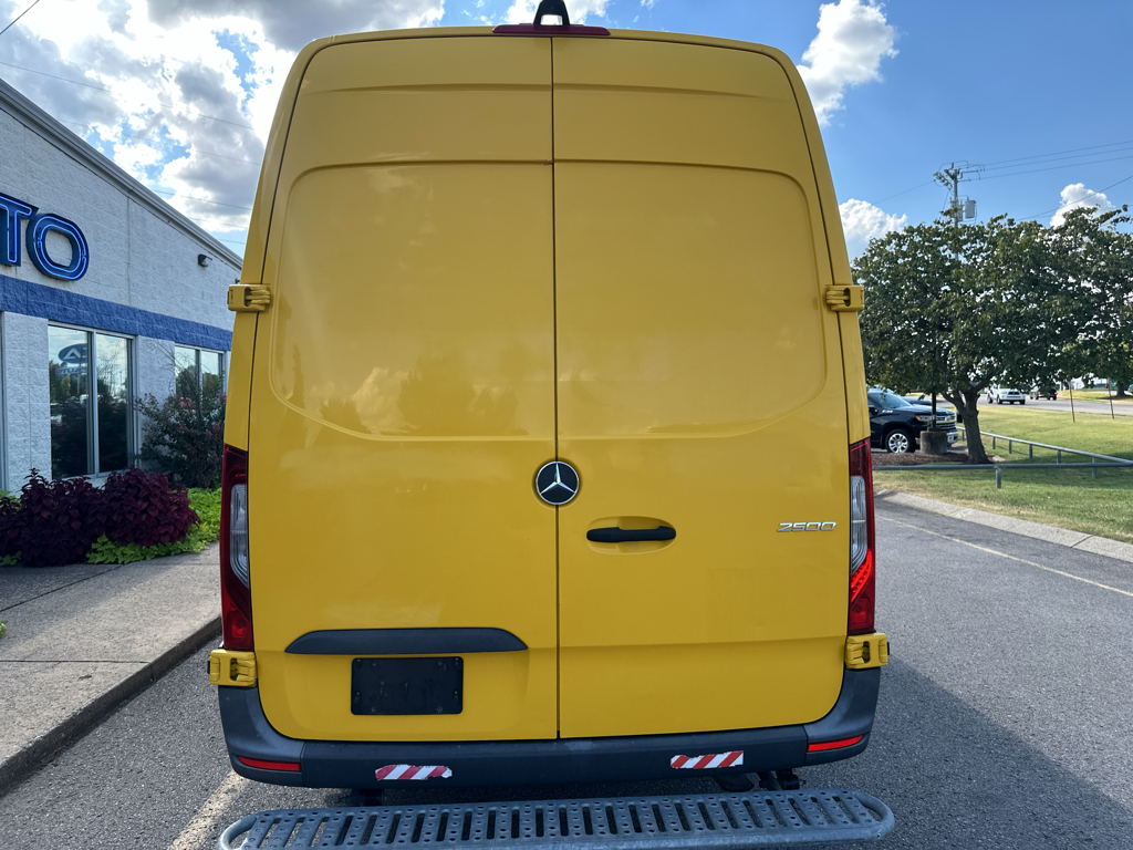 Used 2021 Mercedes-benz Sprinter 2500 Van