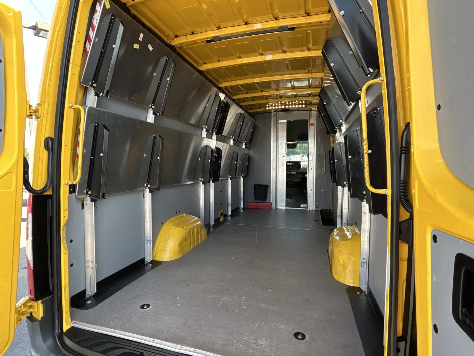 Used 2021 Mercedes-benz Sprinter 2500 Van