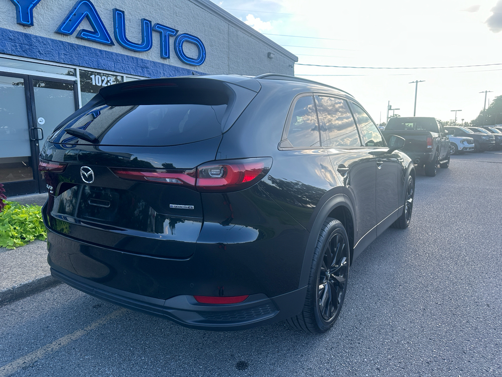 Used 2025 Mazda CX-90 SUV