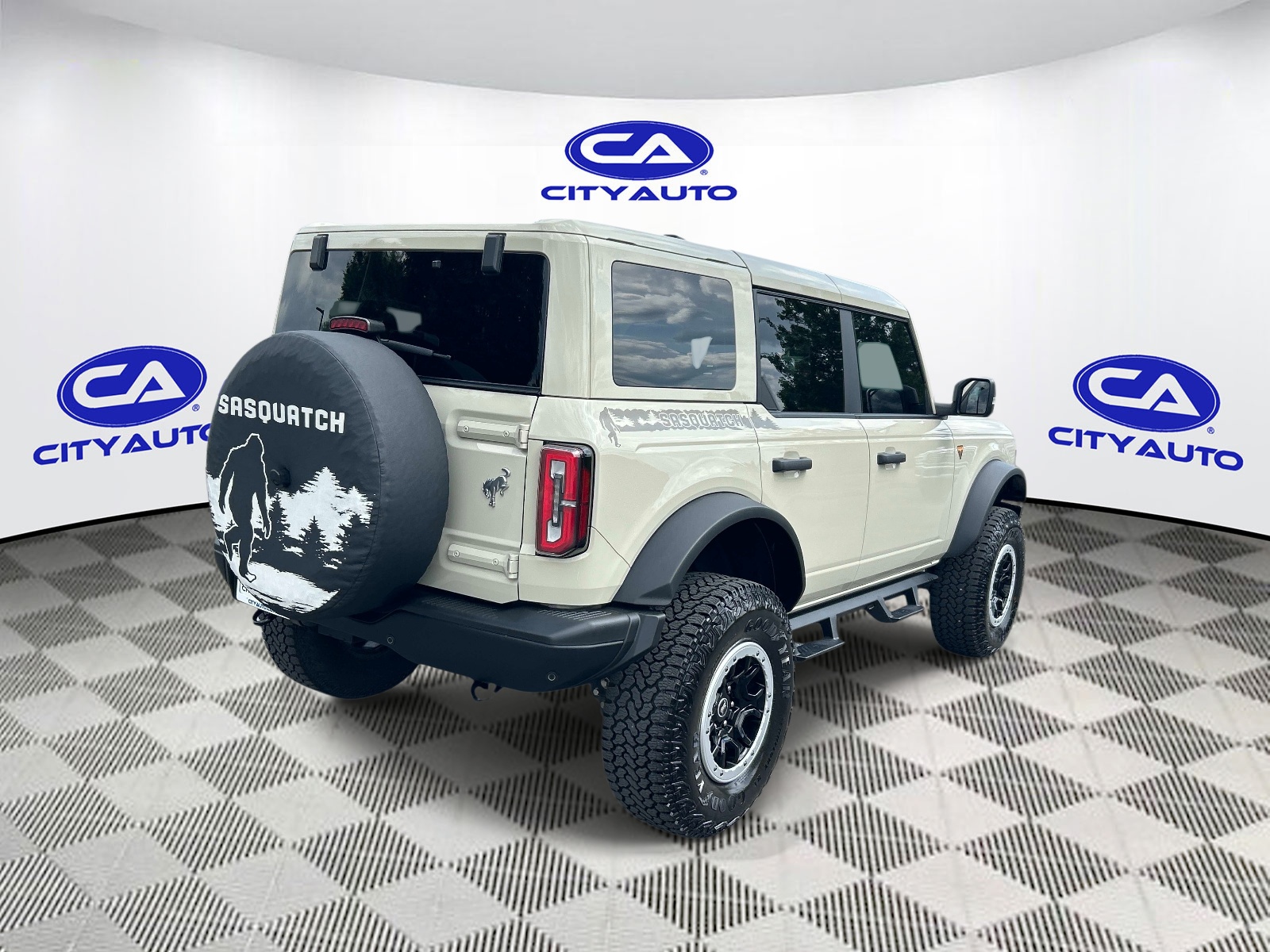 Used 2025 Ford Bronco SUV
