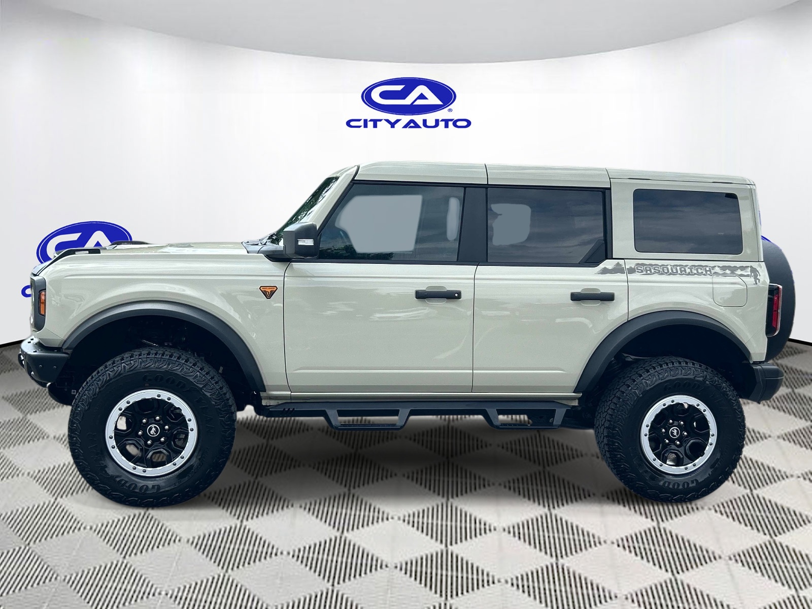 Used 2025 Ford Bronco SUV