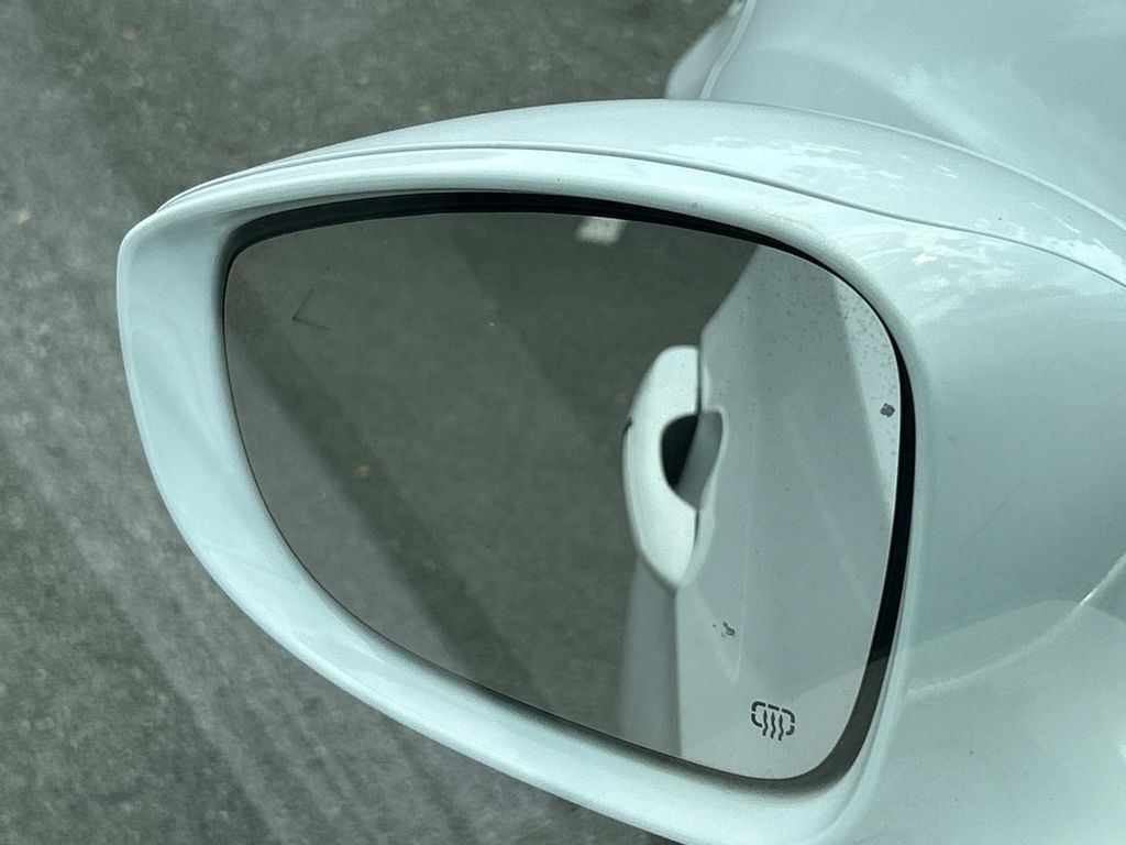 Used 2022 Chrysler Pacifica Van