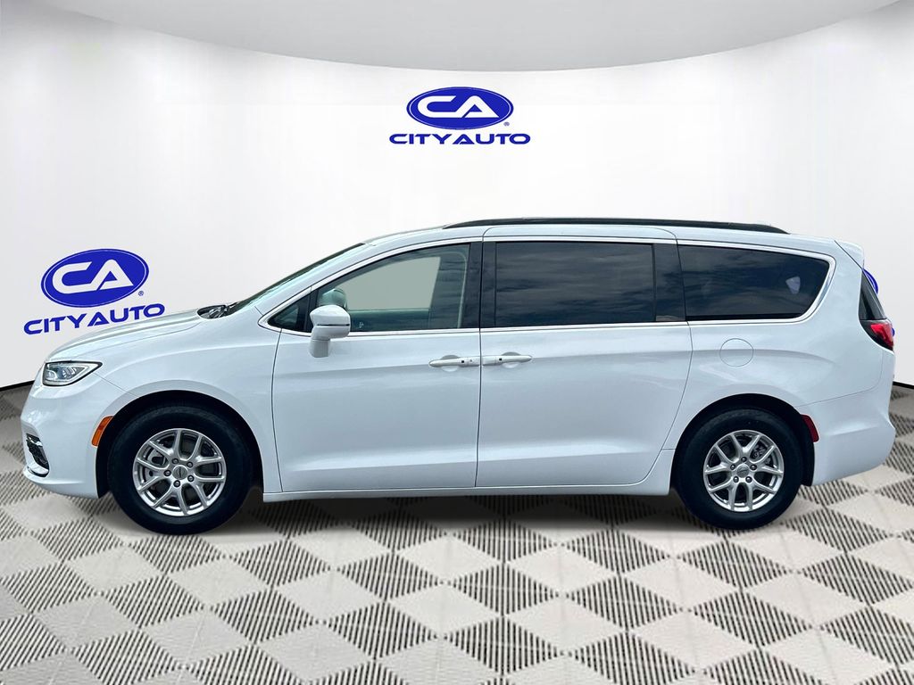 Used 2022 Chrysler Pacifica Van