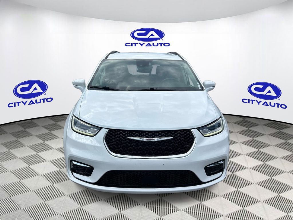 Used 2022 Chrysler Pacifica Van