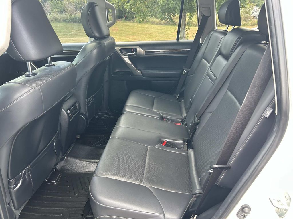 Used 2019 Lexus GX 460 SUV