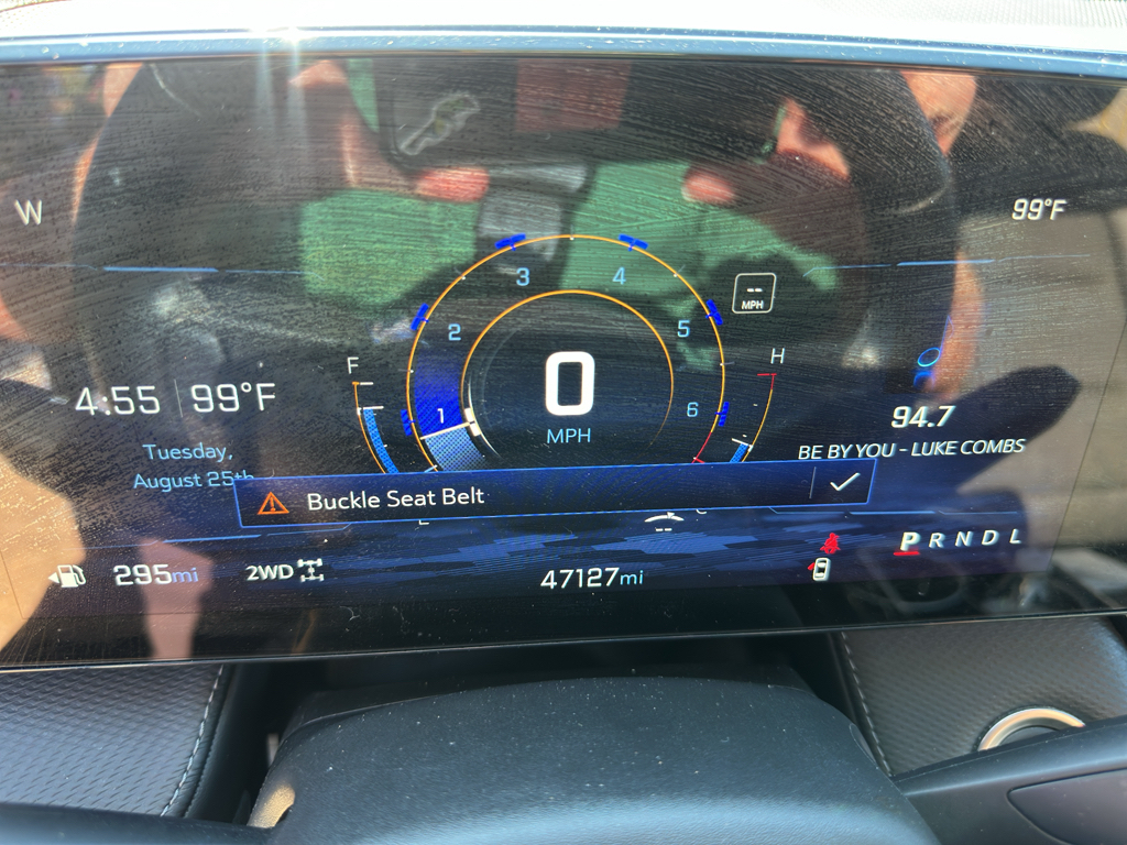 Vehicle photo 22