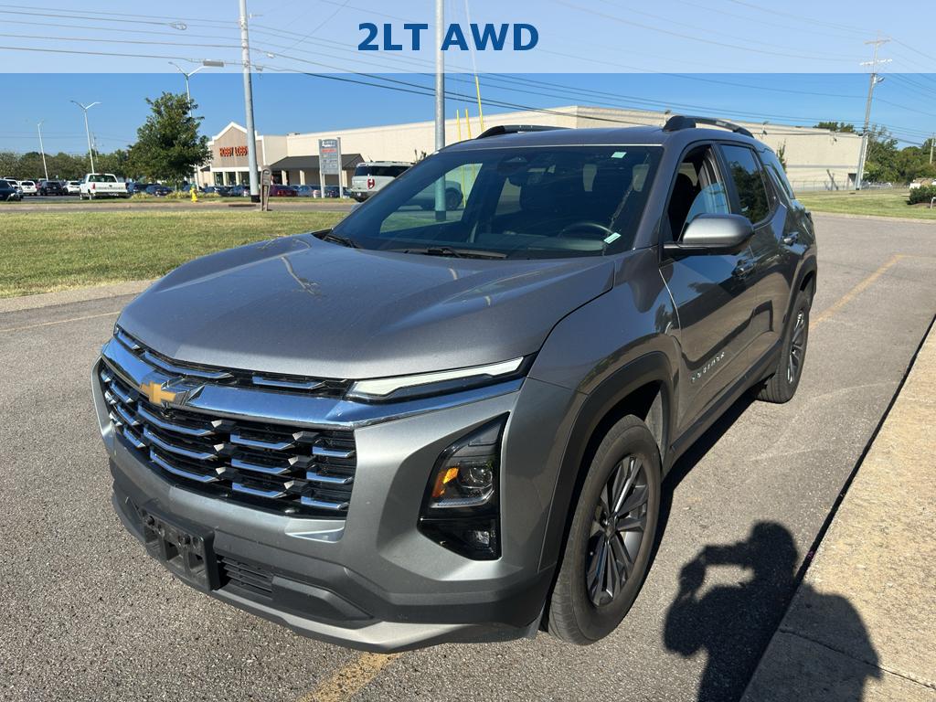 Vehicle photo 8