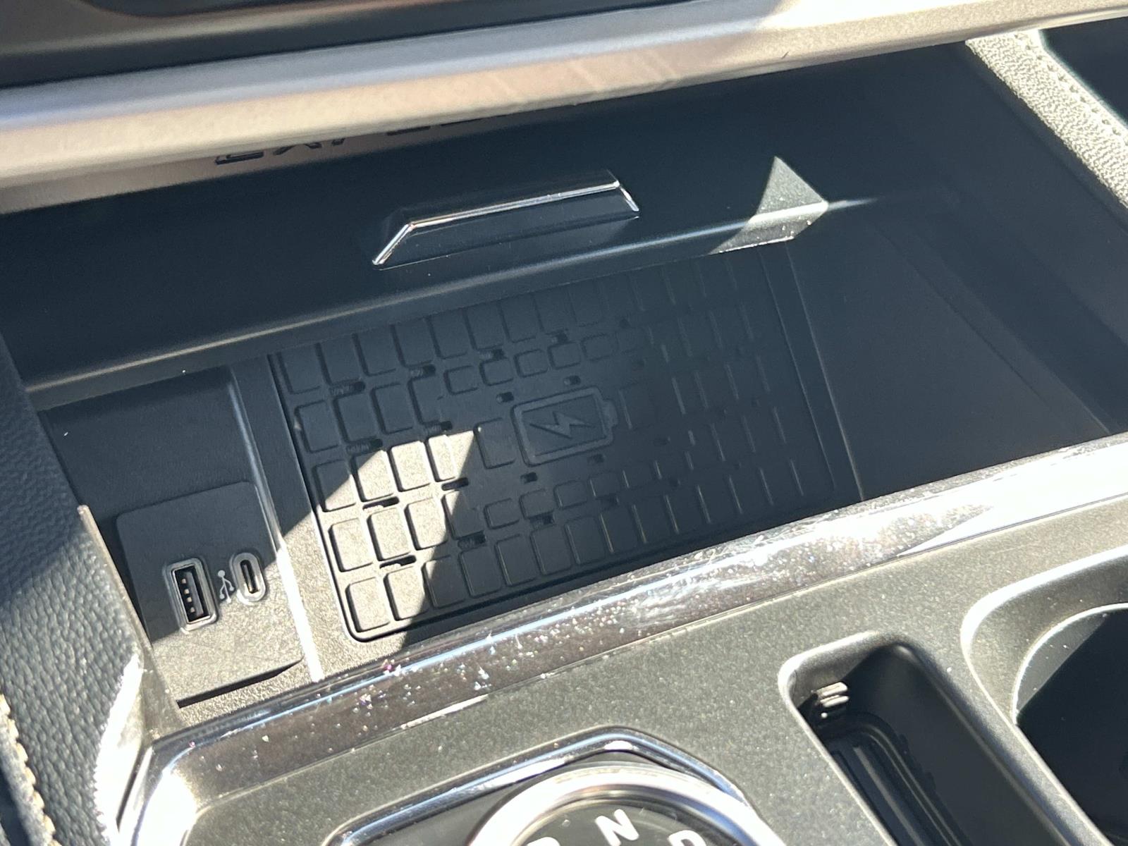 Used 2024 Ford Expedition MAX SUV