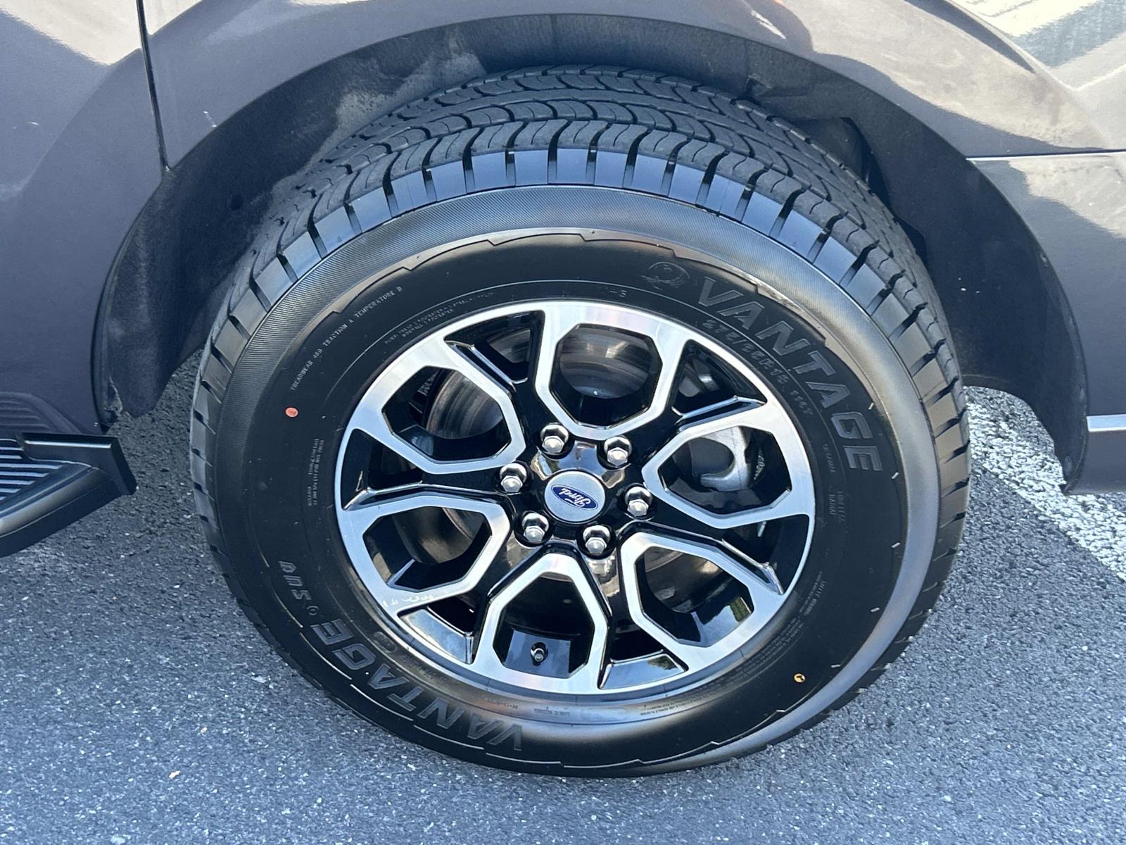Used 2024 Ford Expedition MAX SUV