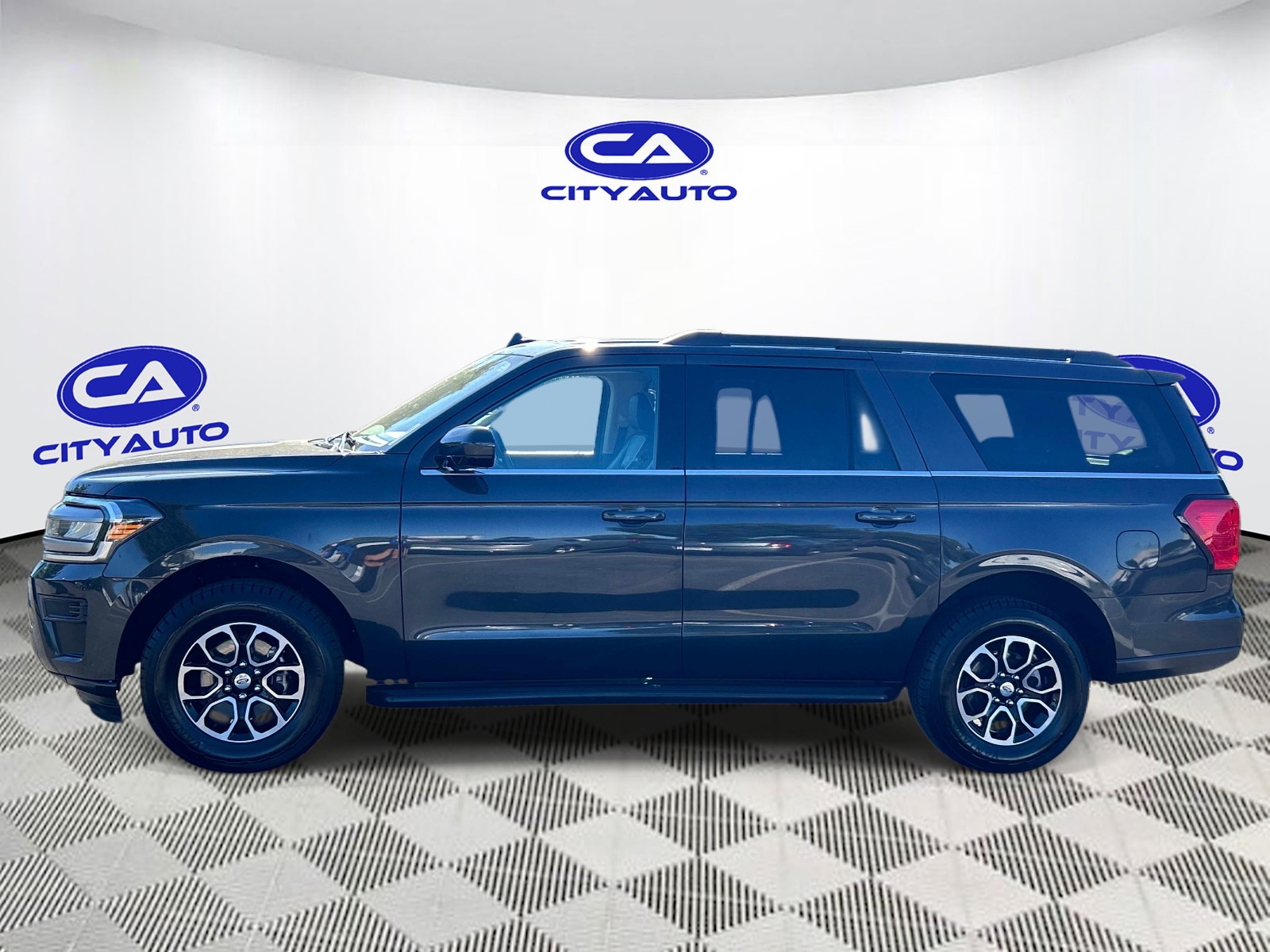 Used 2024 Ford Expedition MAX SUV
