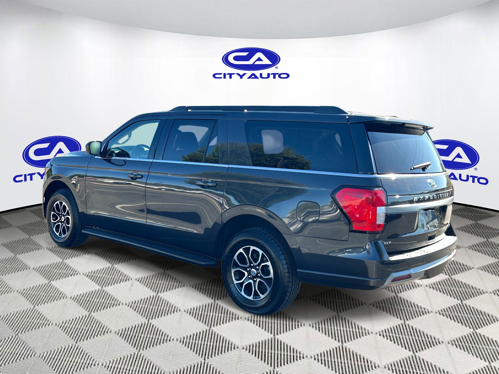 Used 2024 Ford Expedition MAX SUV