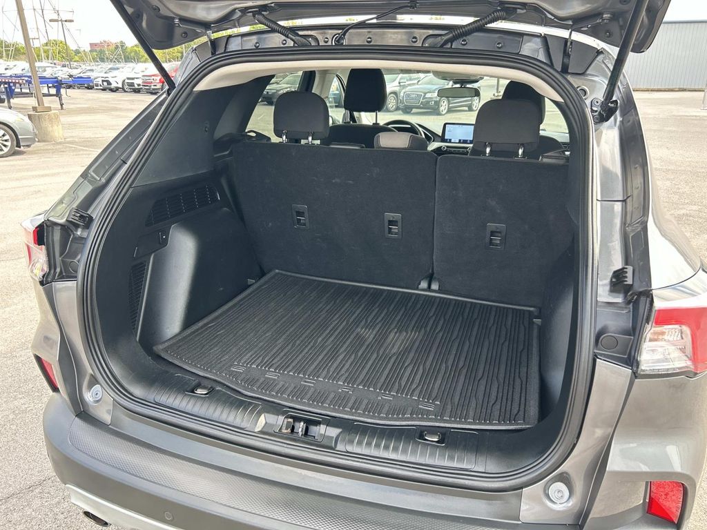 Used 2021 Ford Escape SUV