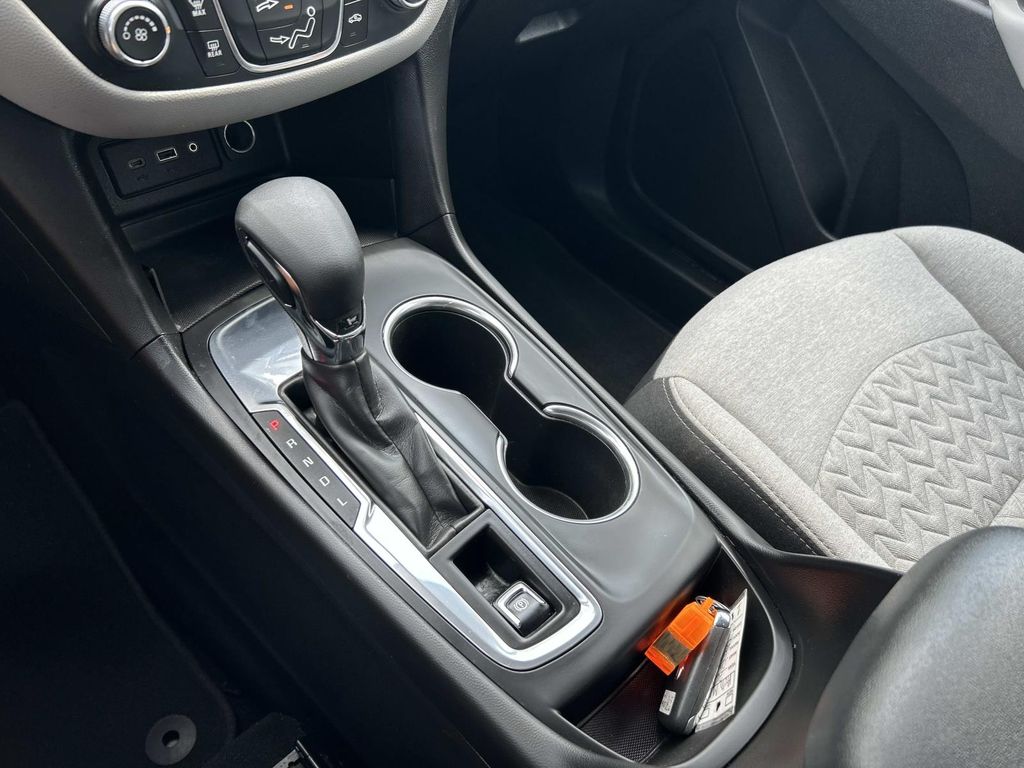 Used 2022 Chevrolet Equinox SUV