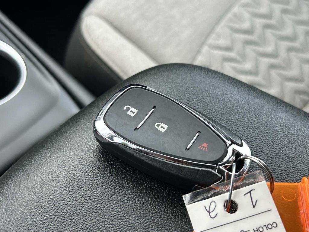 Used 2022 Chevrolet Equinox SUV