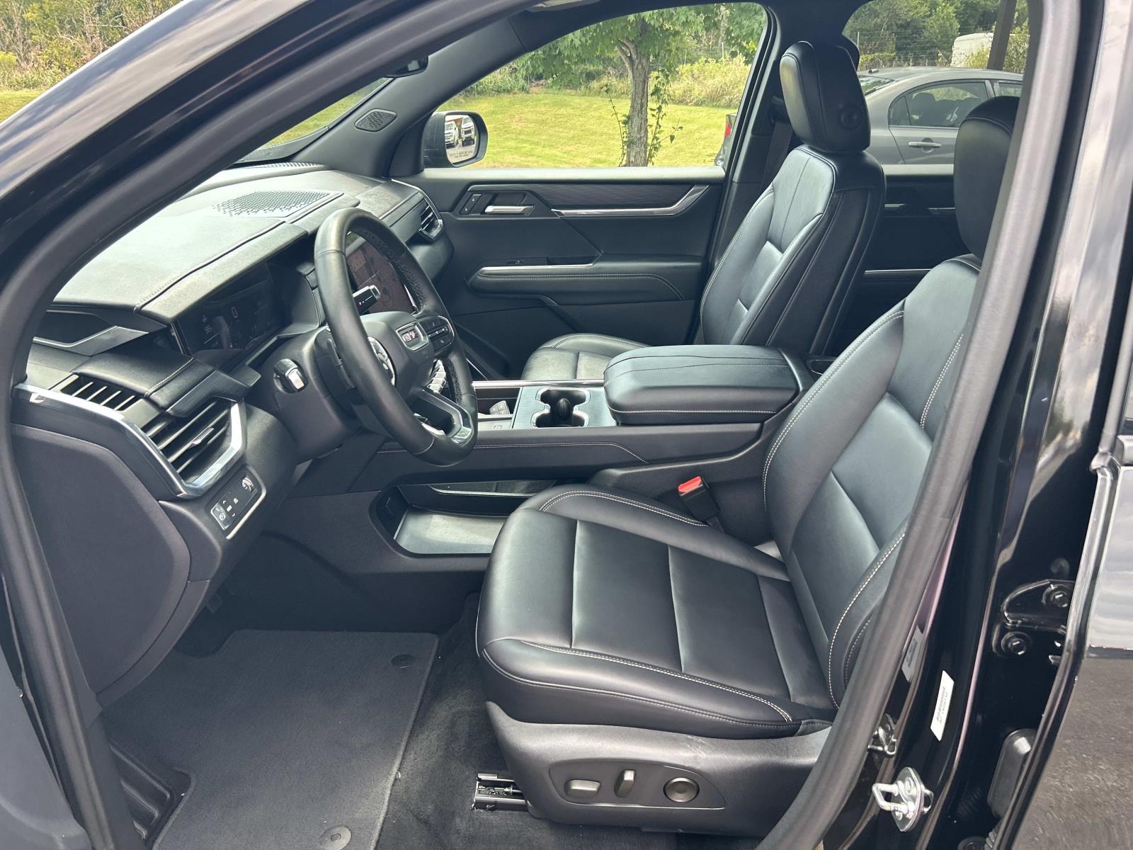Used 2024 GMC Acadia SUV