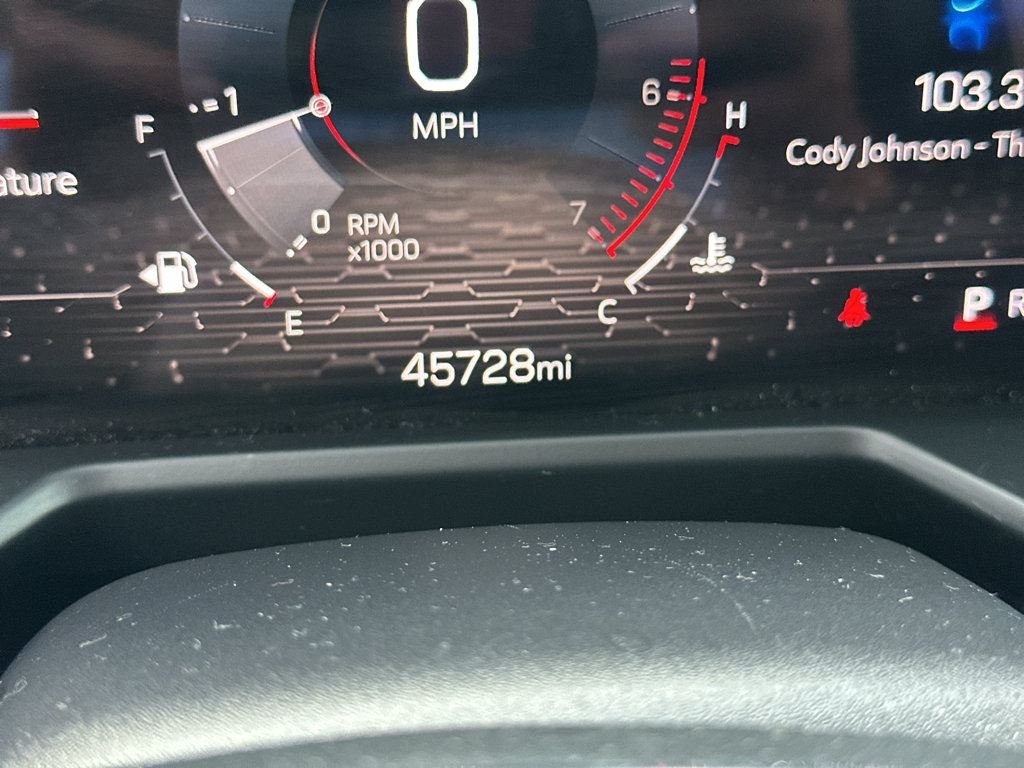 Vehicle photo 29