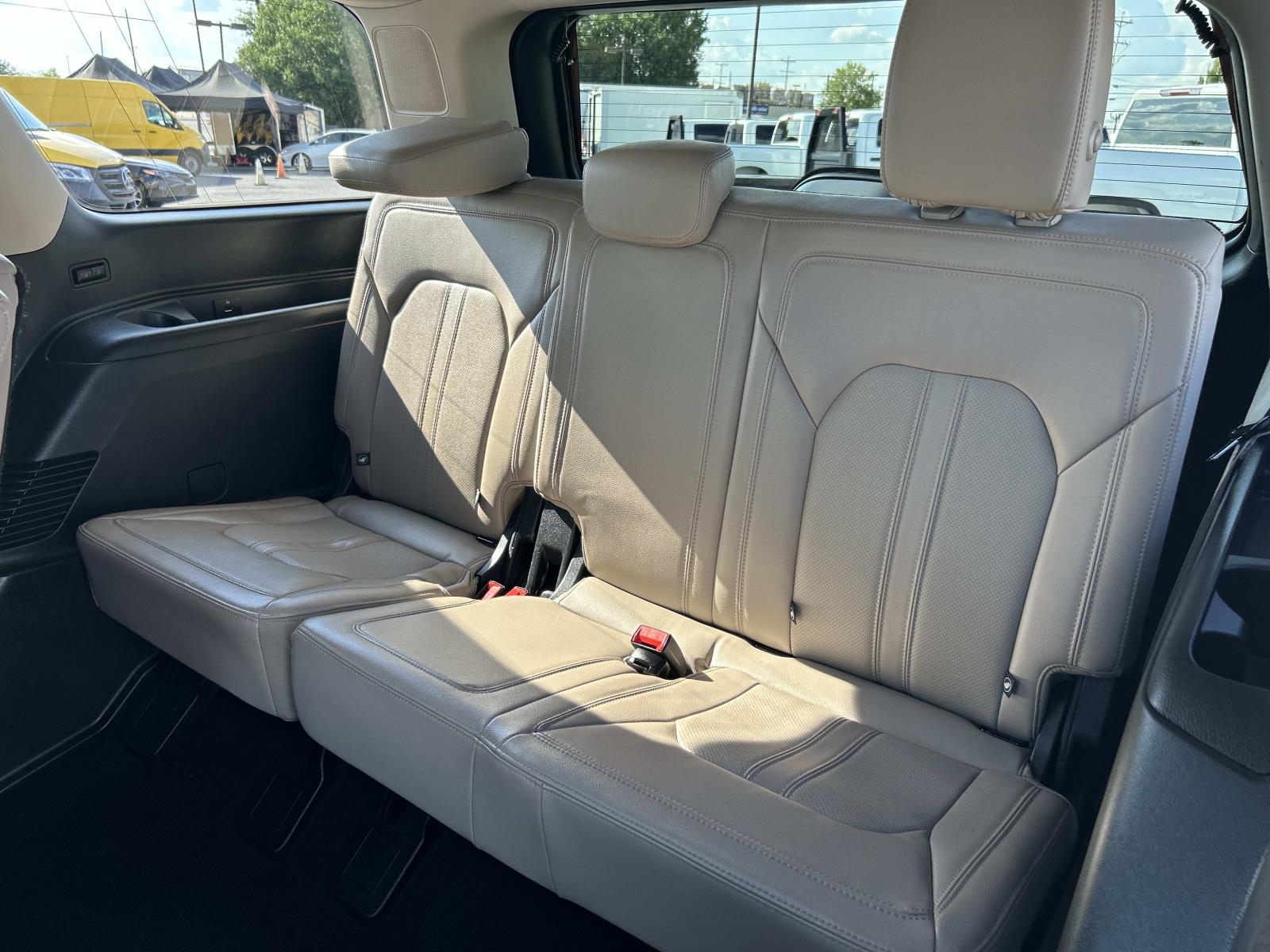 Used 2024 Ford Expedition SUV