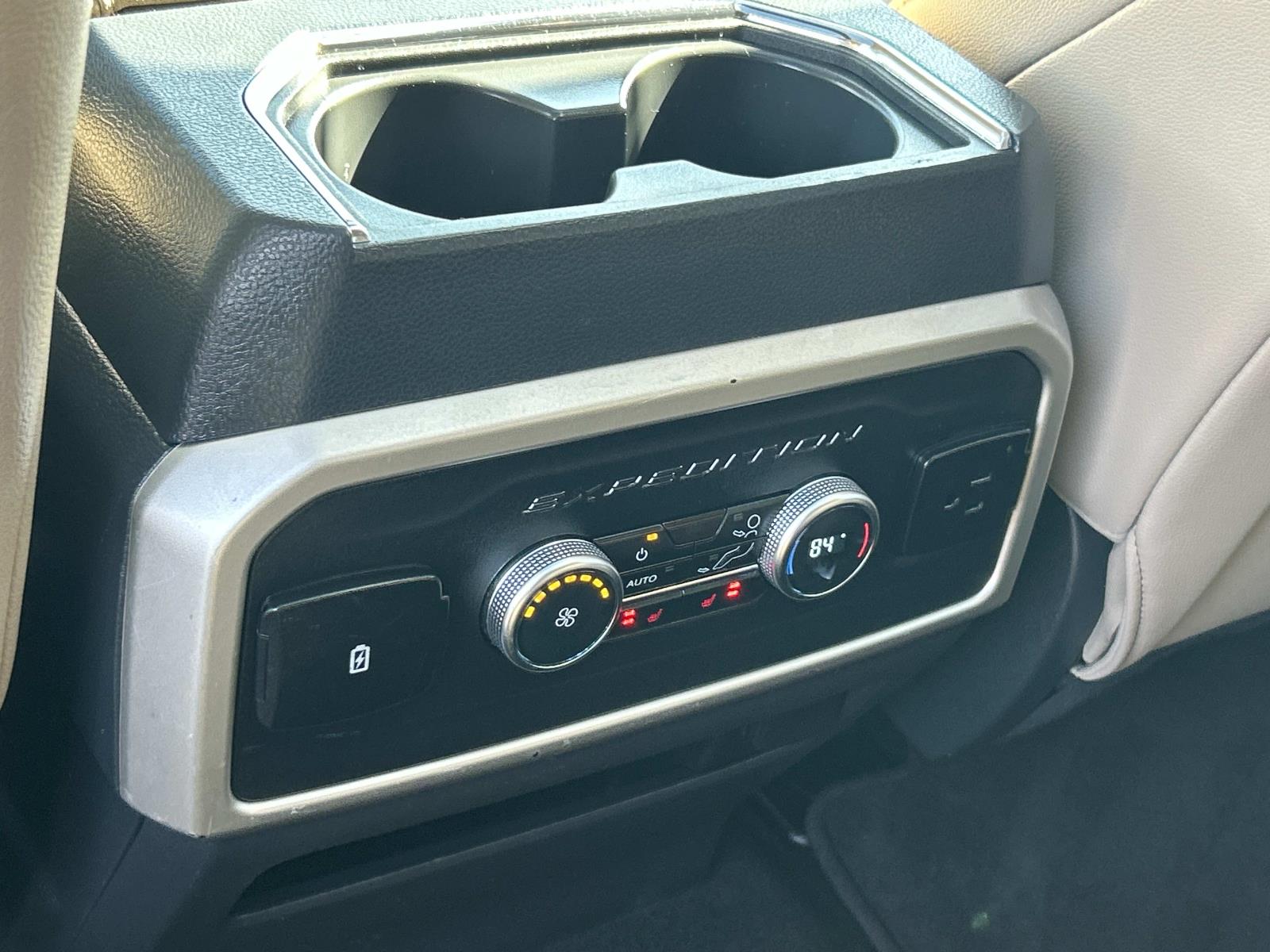 Used 2024 Ford Expedition SUV