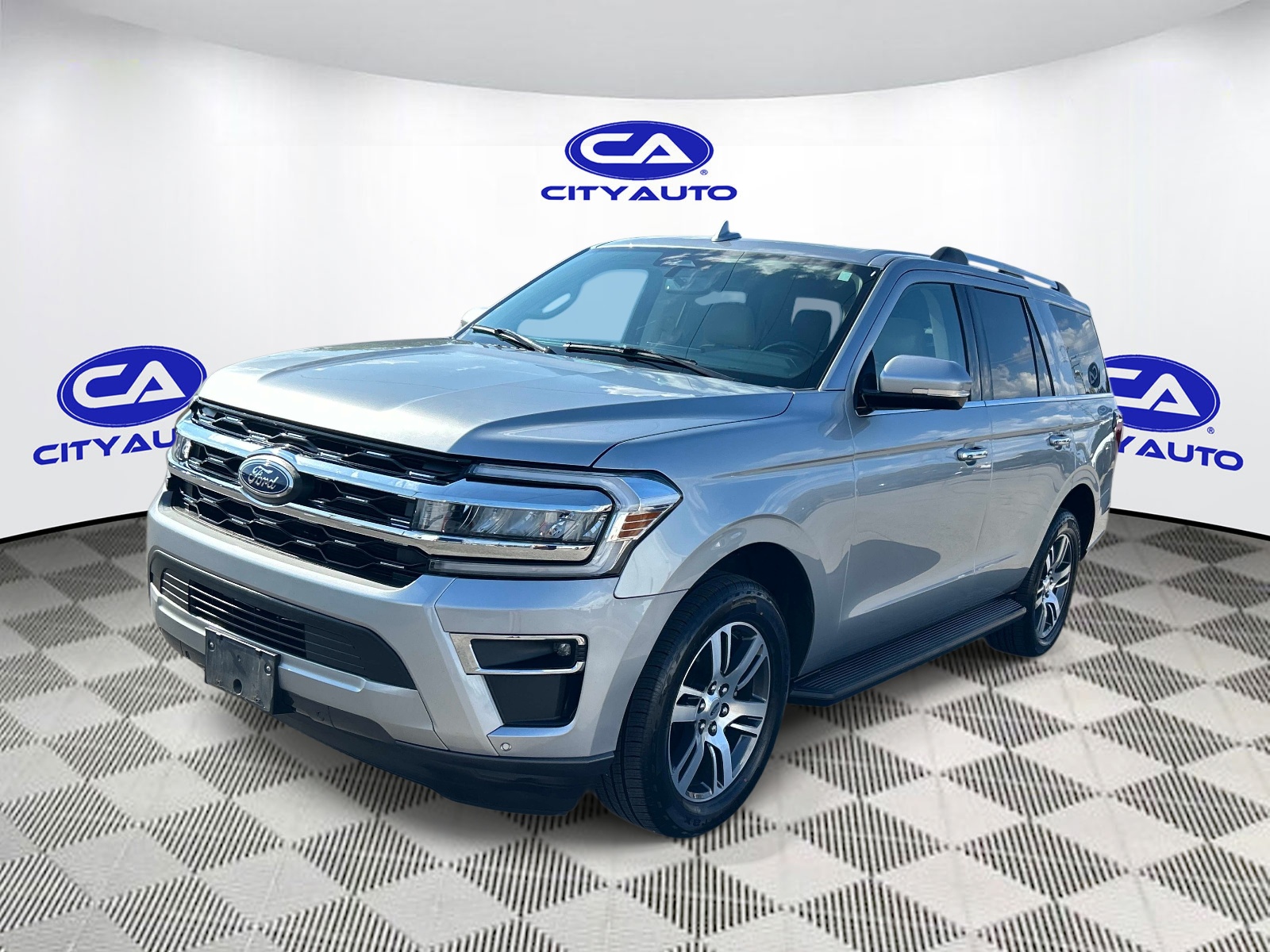 Used 2024 Ford Expedition SUV