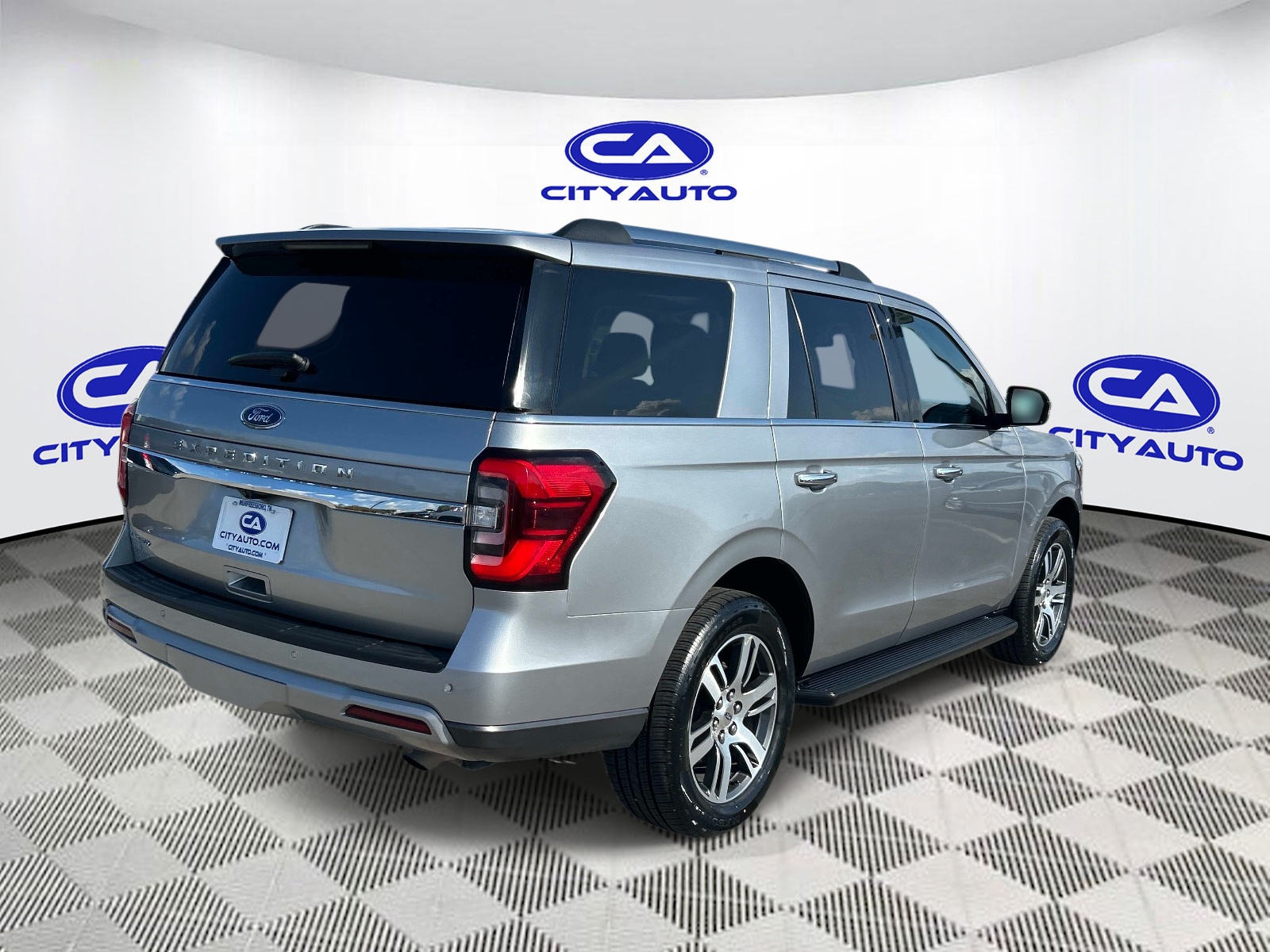 Used 2024 Ford Expedition SUV