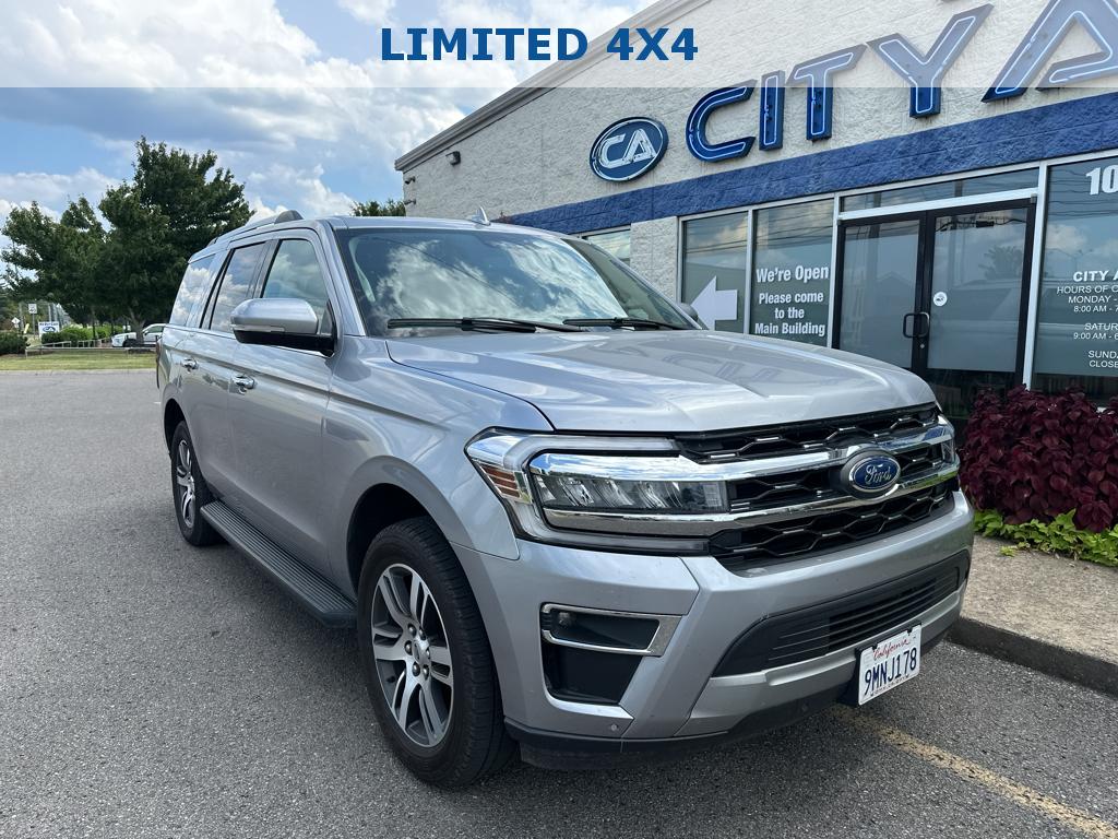 Vehicle photo 2