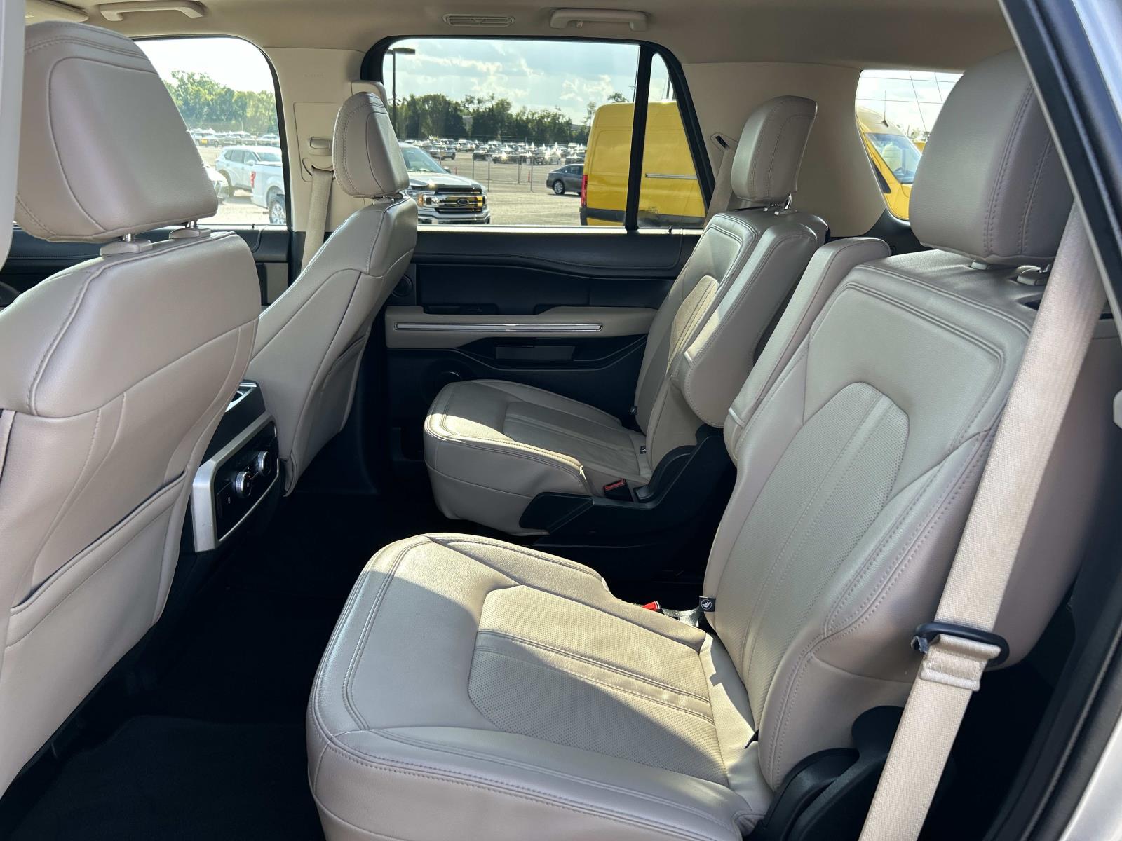 Used 2024 Ford Expedition SUV