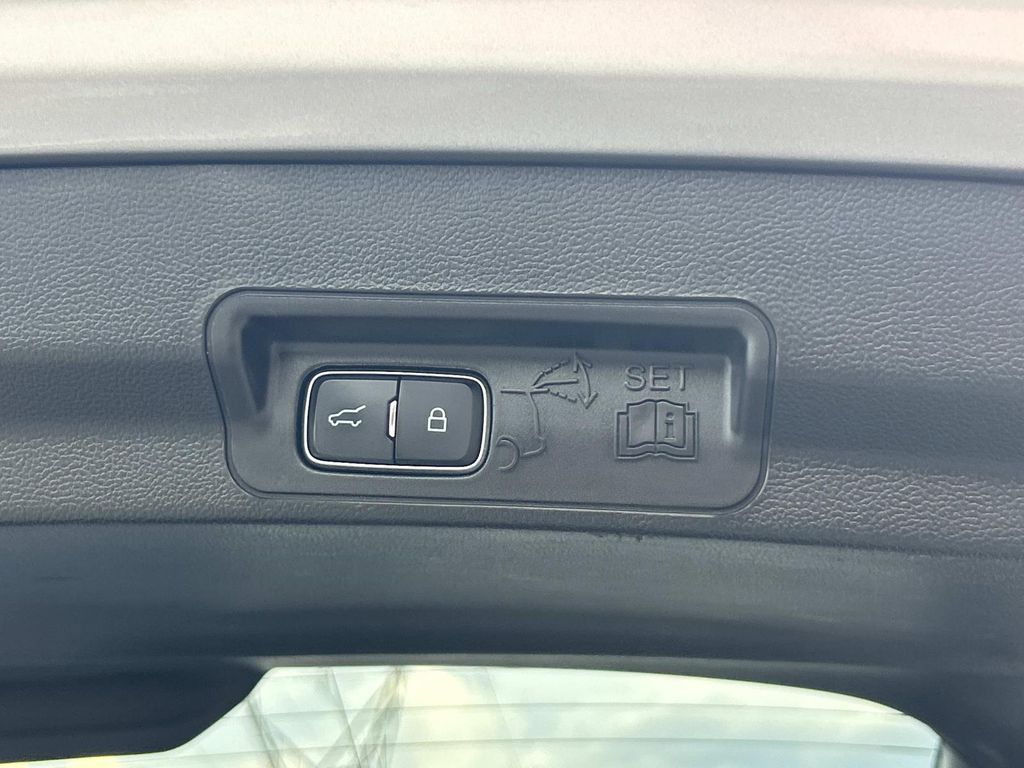 Used 2023 Ford Explorer SUV