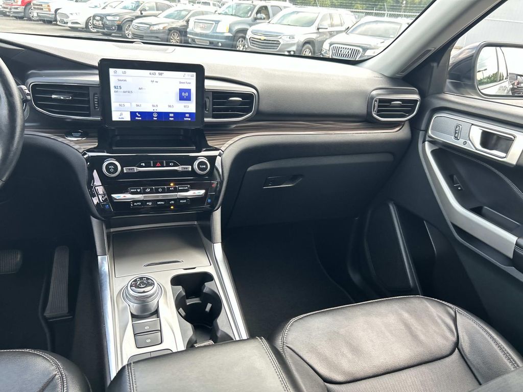 Used 2023 Ford Explorer SUV