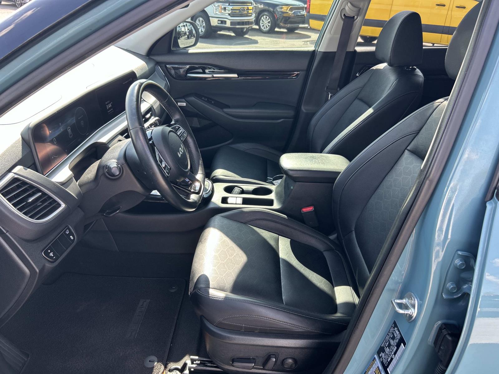 Used 2024 Kia Seltos SUV