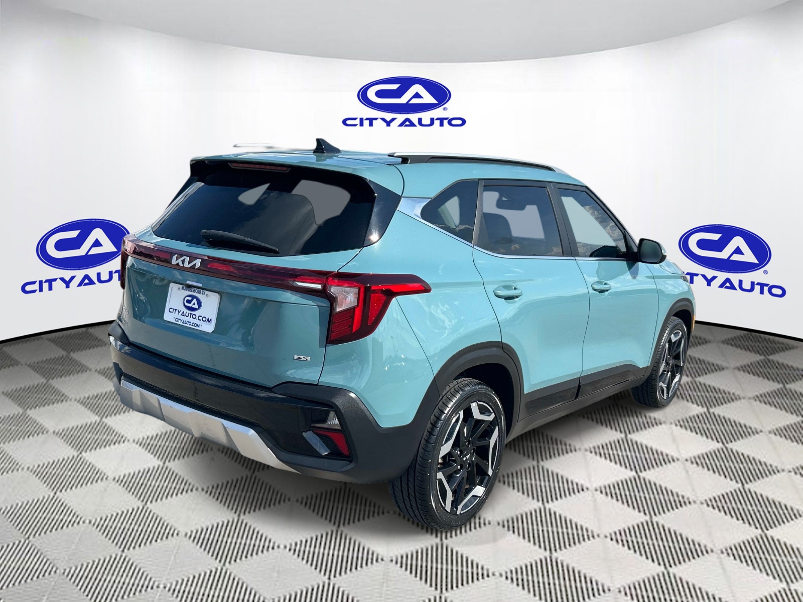 Used 2024 Kia Seltos SUV