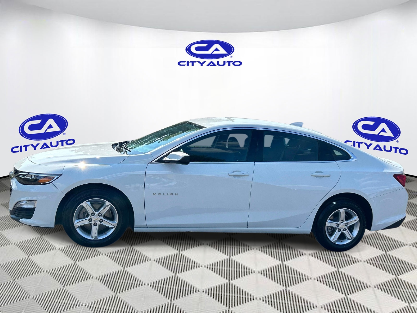 Used 2024 Chevrolet Malibu Sedan