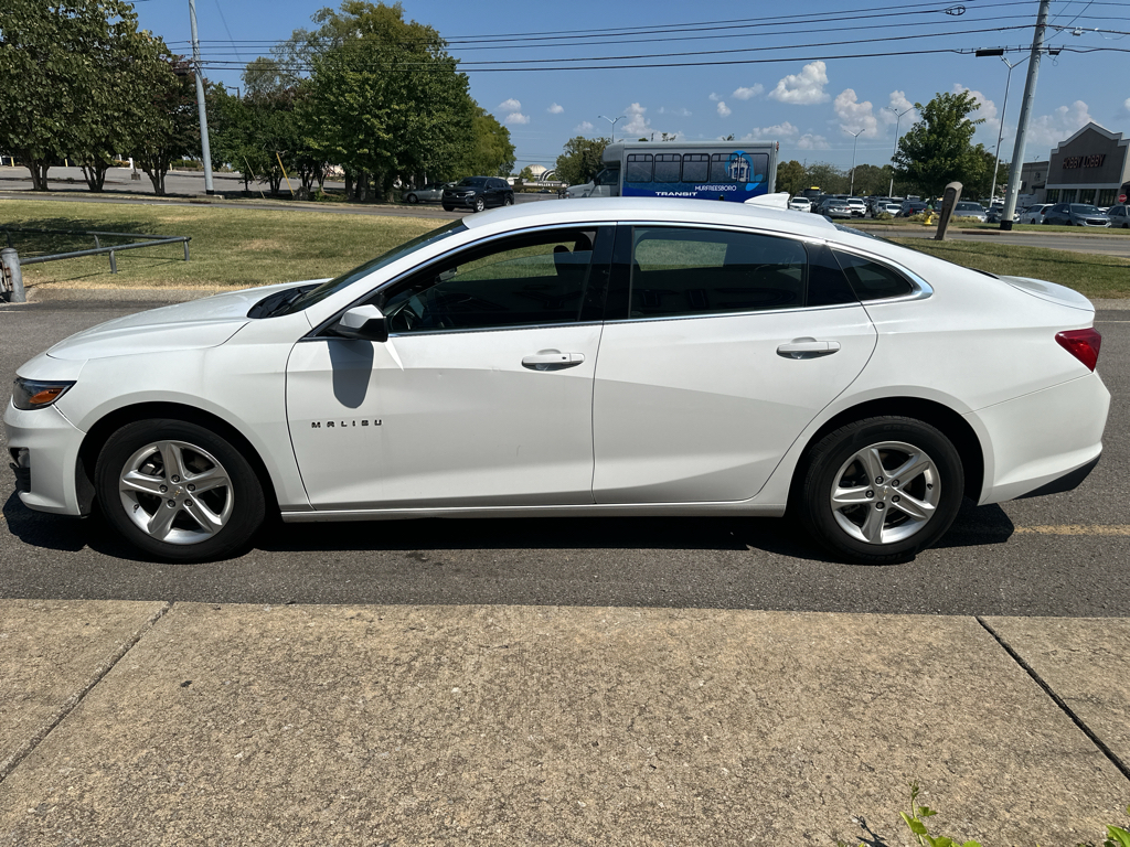 Vehicle photo 7