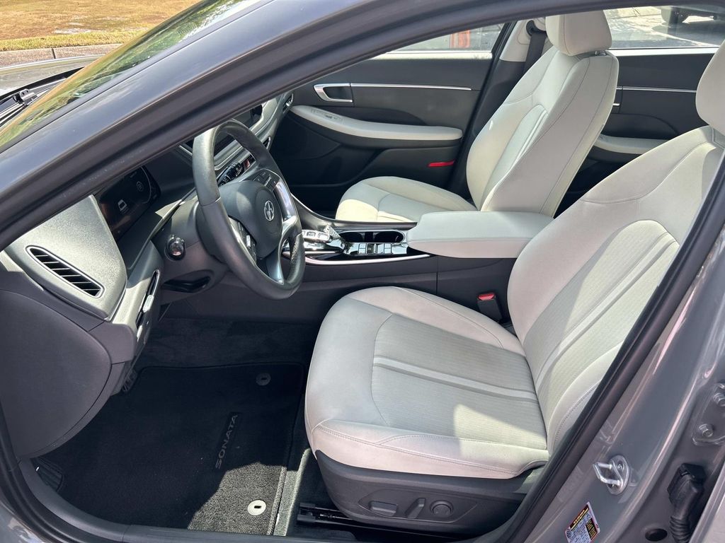 Used 2023 Hyundai Sonata Sedan