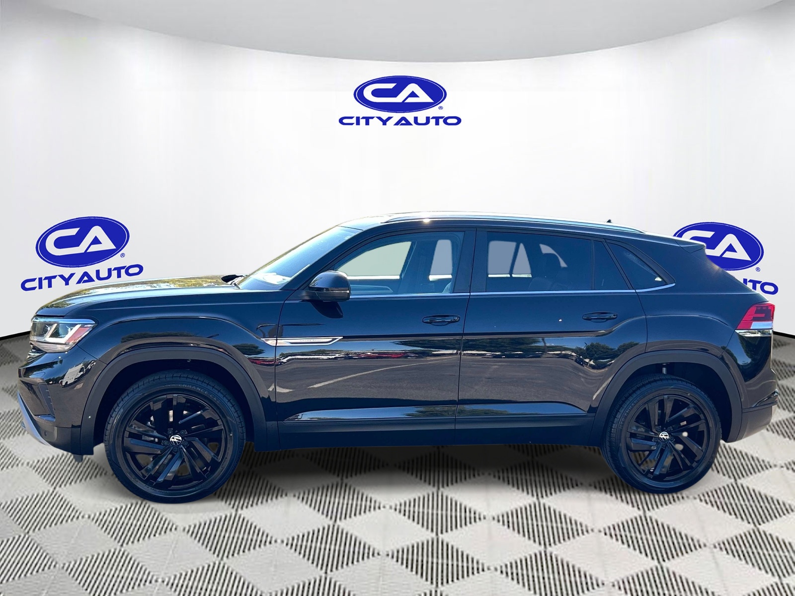 Used 2023 Volkswagen Atlas Cross Sport SUV