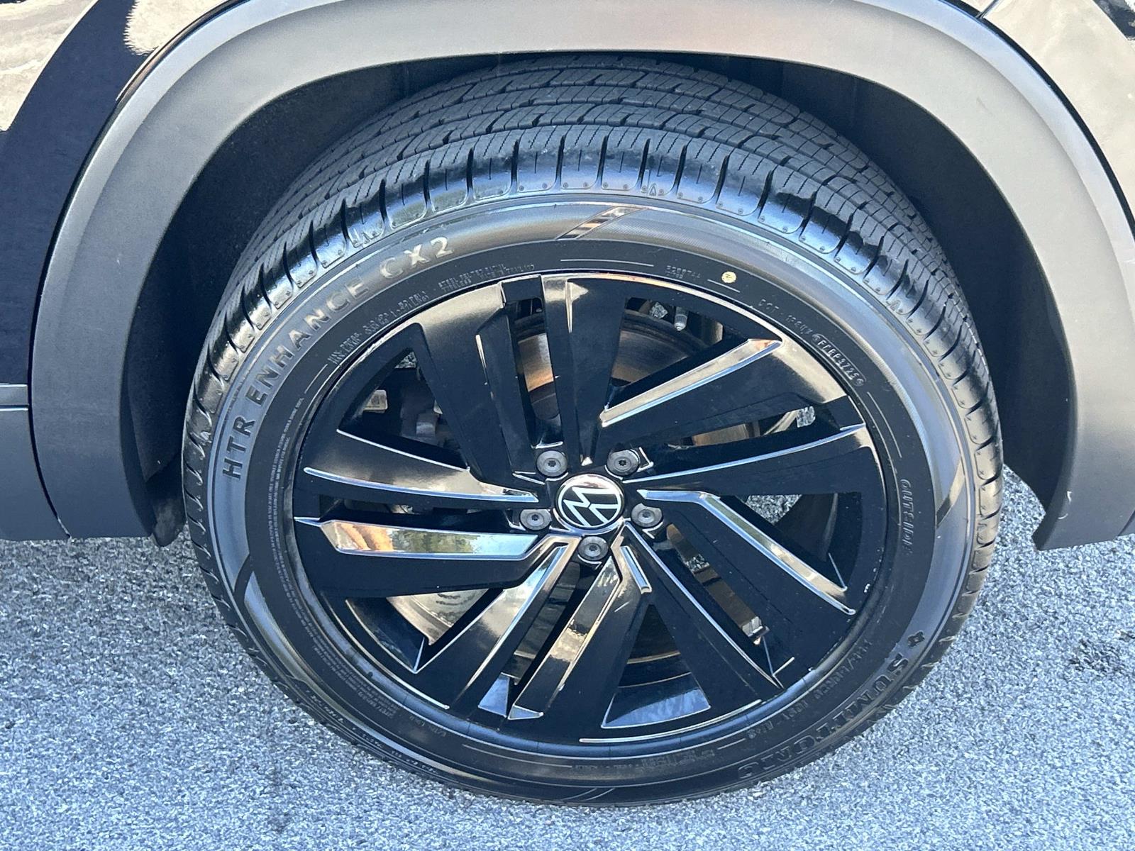 Used 2023 Volkswagen Atlas Cross Sport SUV