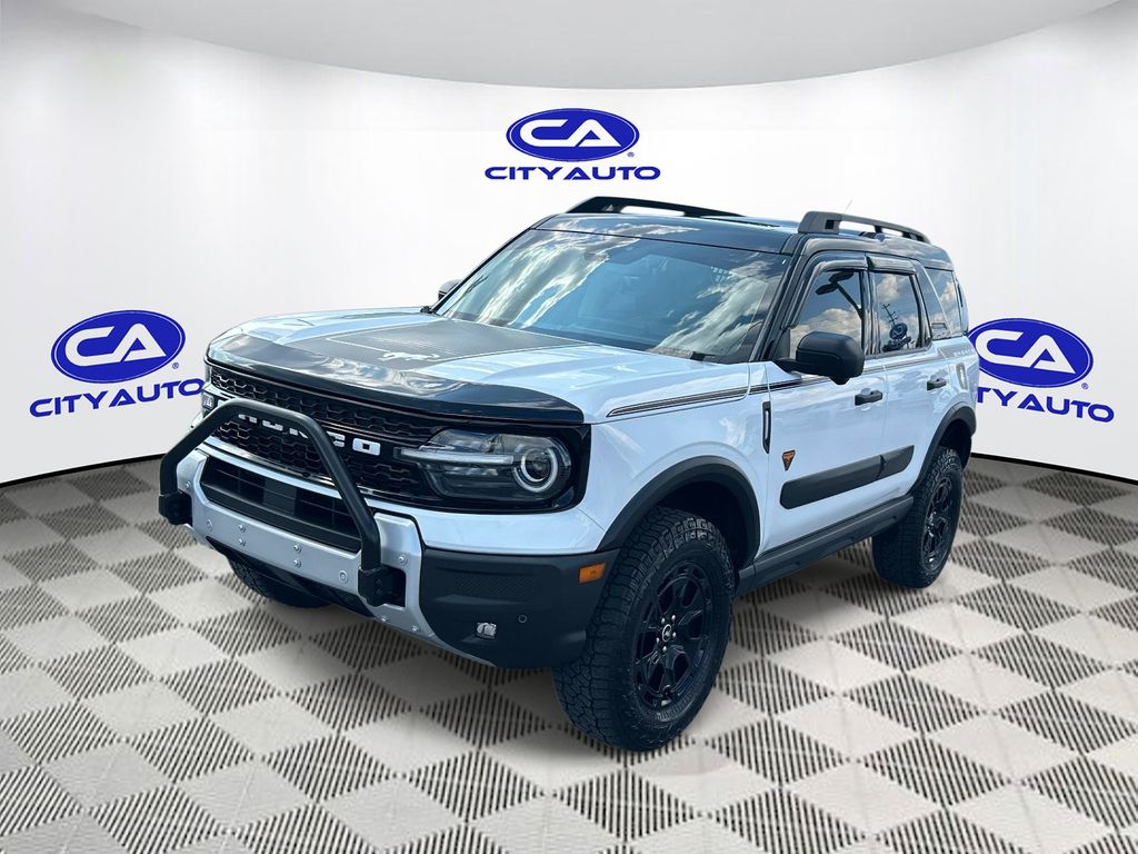 Vehicle photo 8