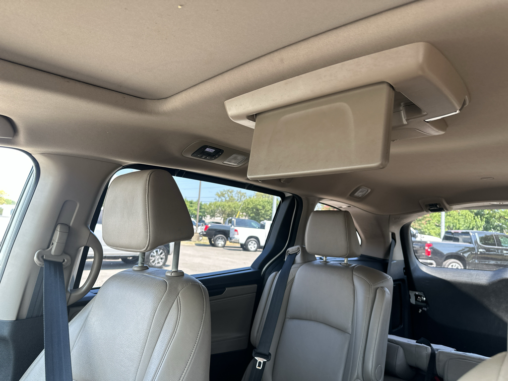 Used 2023 Honda Odyssey Van