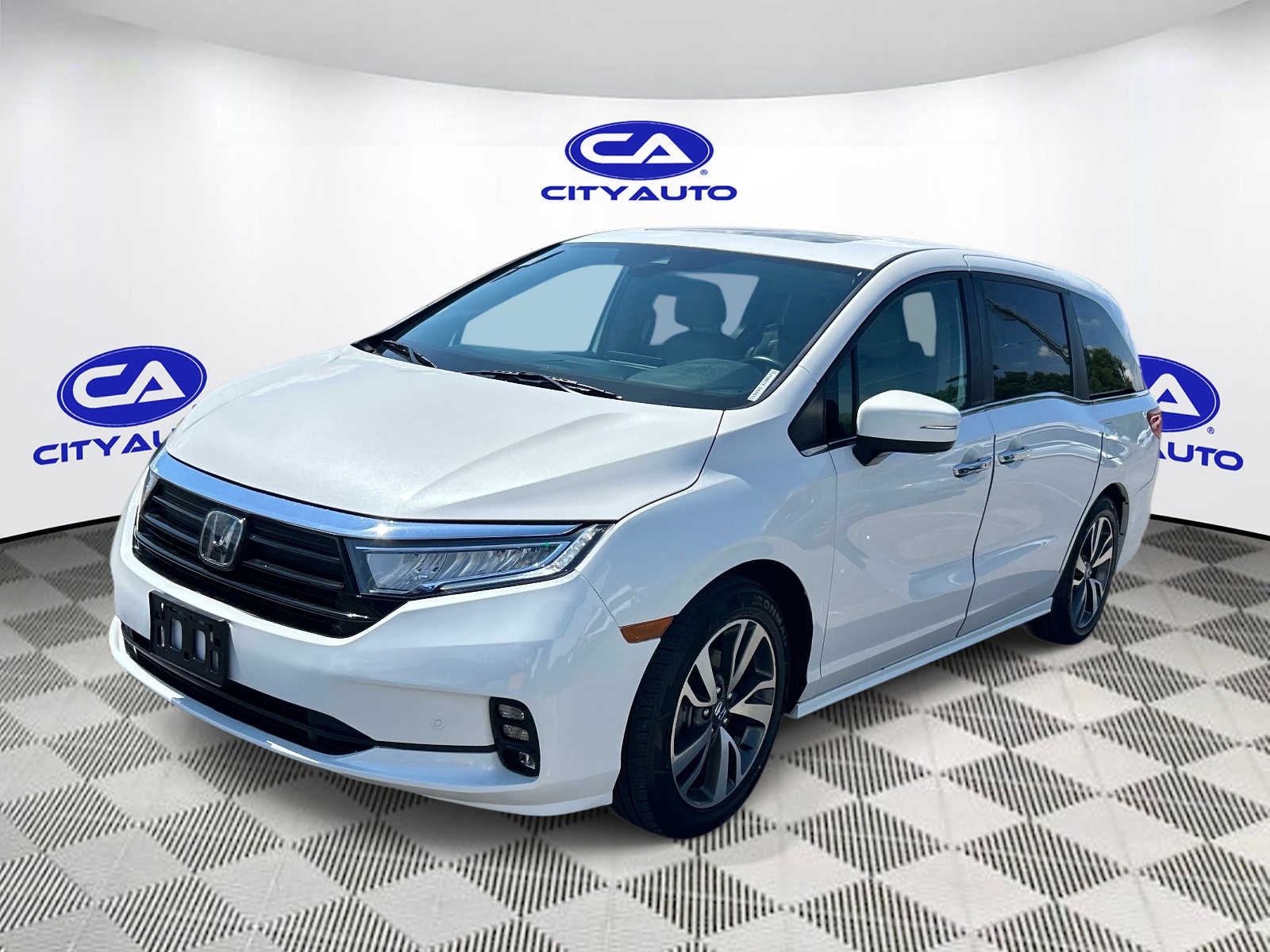 Used 2023 Honda Odyssey Van