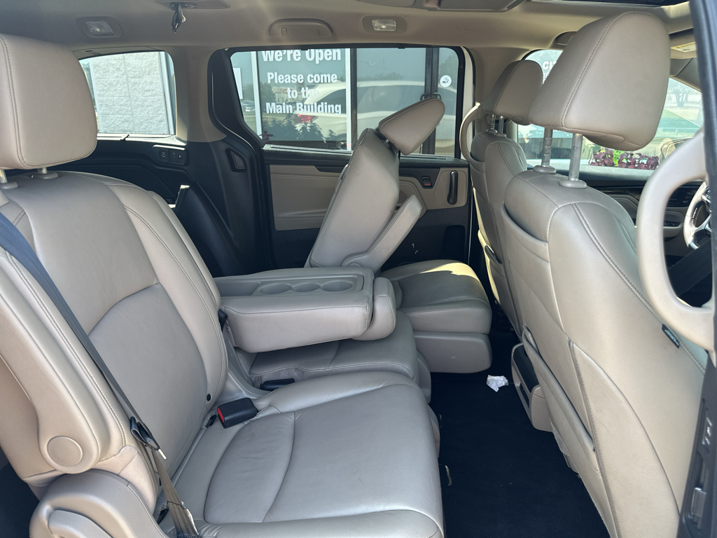 Used 2023 Honda Odyssey Van
