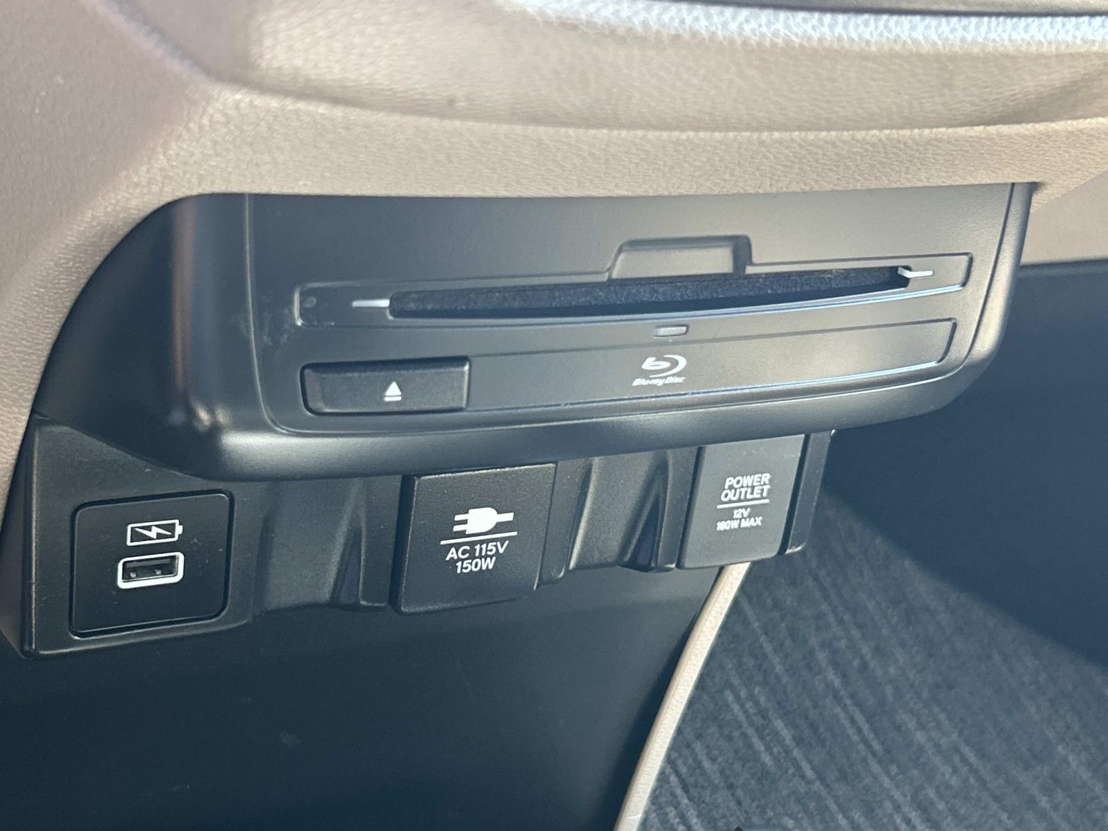 Used 2023 Honda Odyssey Van