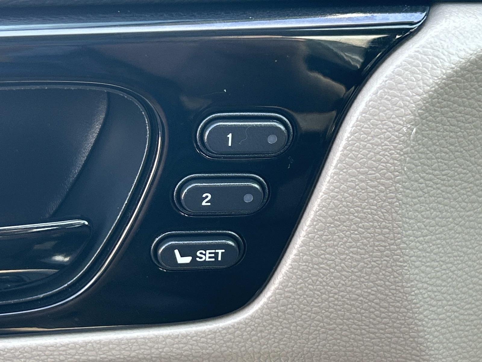 Used 2023 Honda Odyssey Van