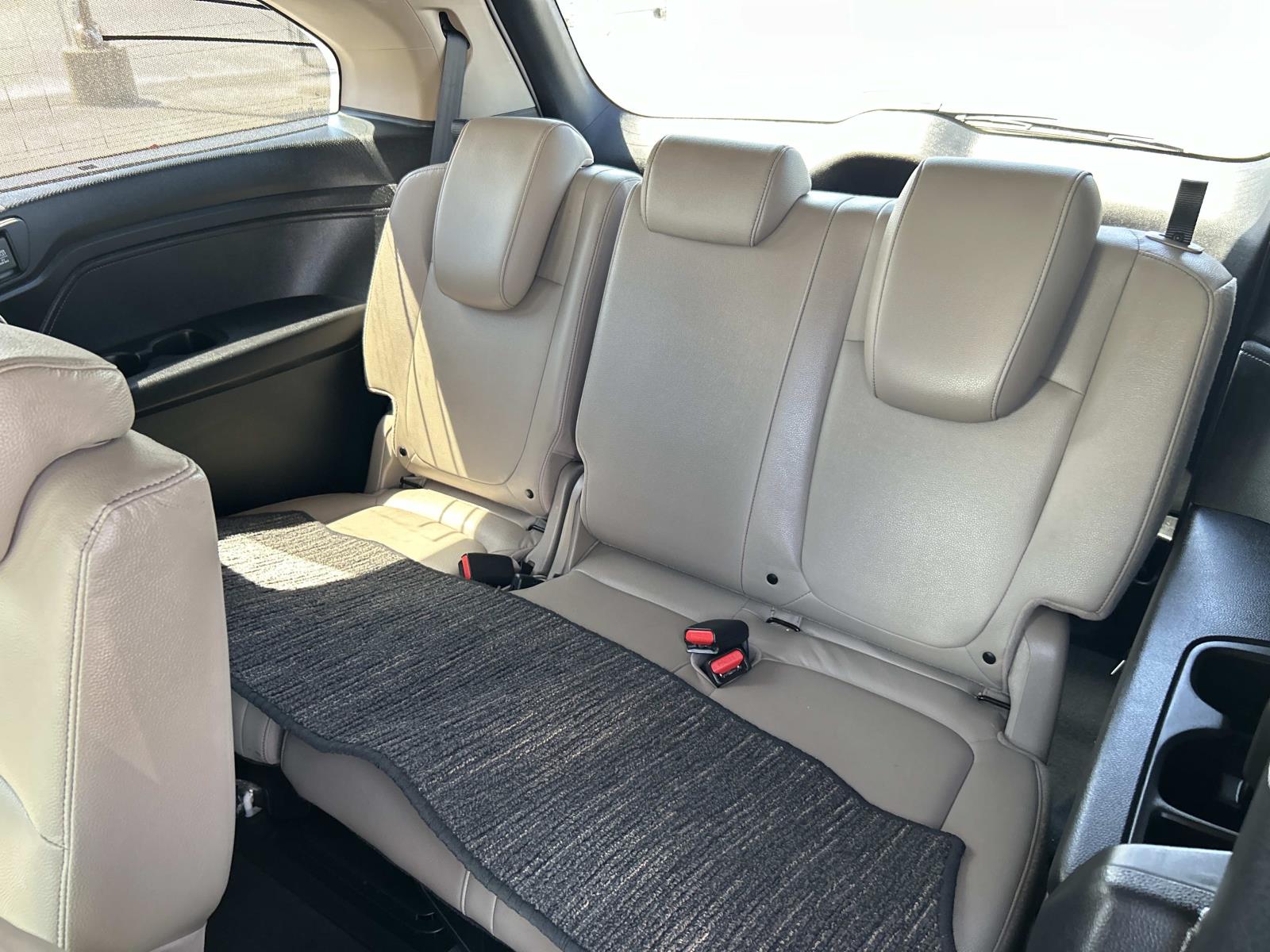 Used 2023 Honda Odyssey Van